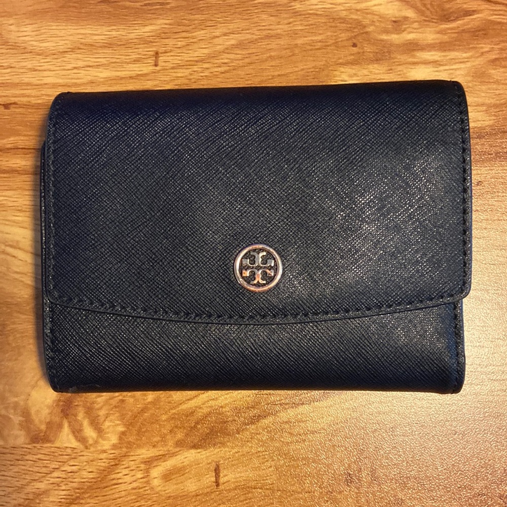 Tory Burch Robinson wallet